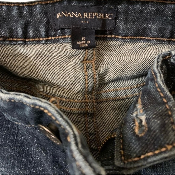 Banana Republic Women's size 6 Dark Blue low rise Skinny Jeans - Picture 2 of 5